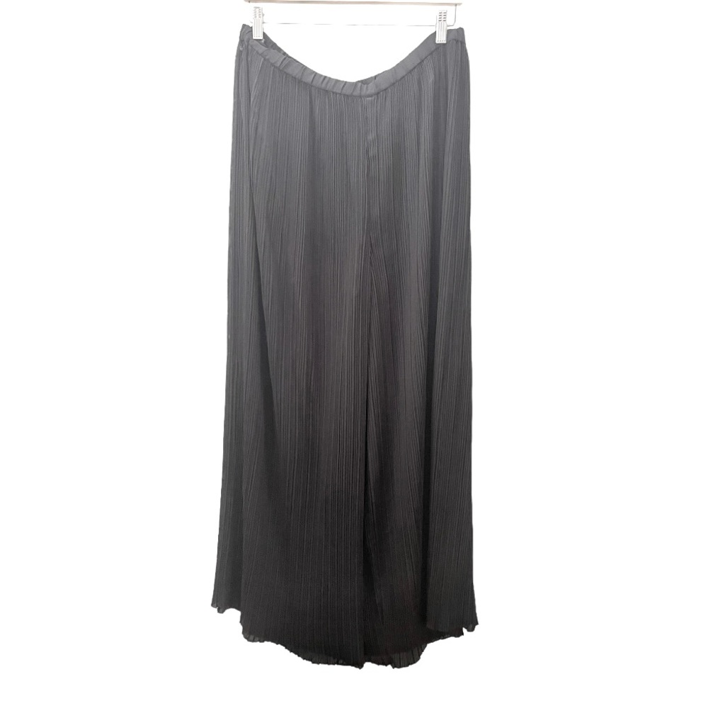 Theo miles Black Wide Leg Pleated Pull Ok Pants‎